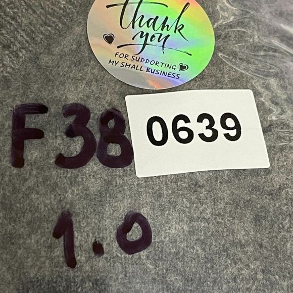 𝅺l .Etienne 100% Lambswool V-Neck Gray Sweater Size 2X /Women's  XL - Picture 8 of 8